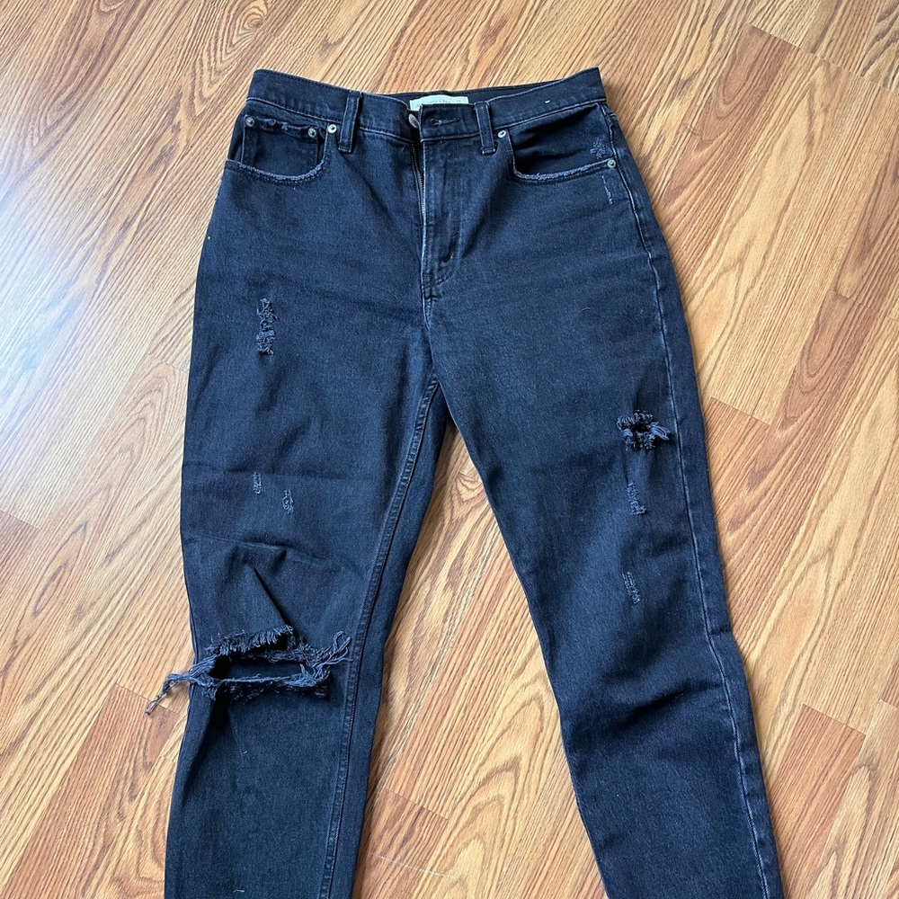 Mom High Rise Black Jean